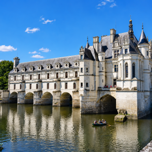 Loire Valley Castles Small Group Day Trip from Paris