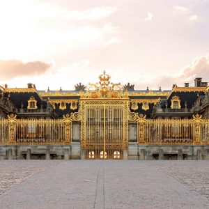 Versailles Palace Skip-the-Line Guided Tour with Free Time in the Gardens