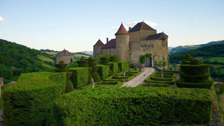 Burgundy Travel Guide: Itinerary & Things to Do, France’s Legendary Wine Region